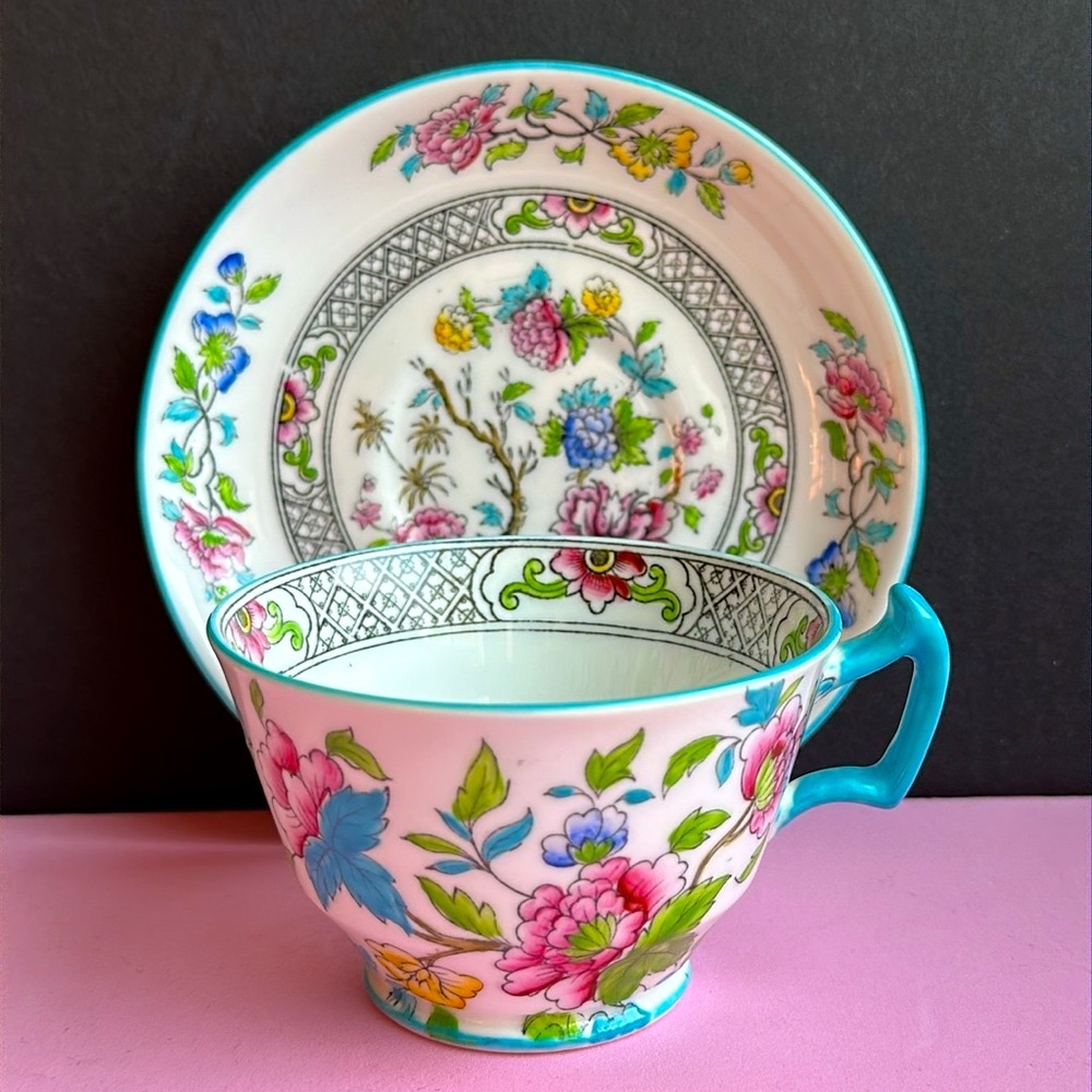 VTG Hammersley & Co Bone China Teacup & Saucer 4078 L Floral w Blue Trim EUC